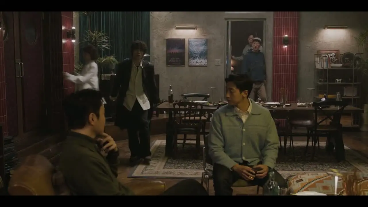 Каждый борется со своей собственной никчемностью 3 серия