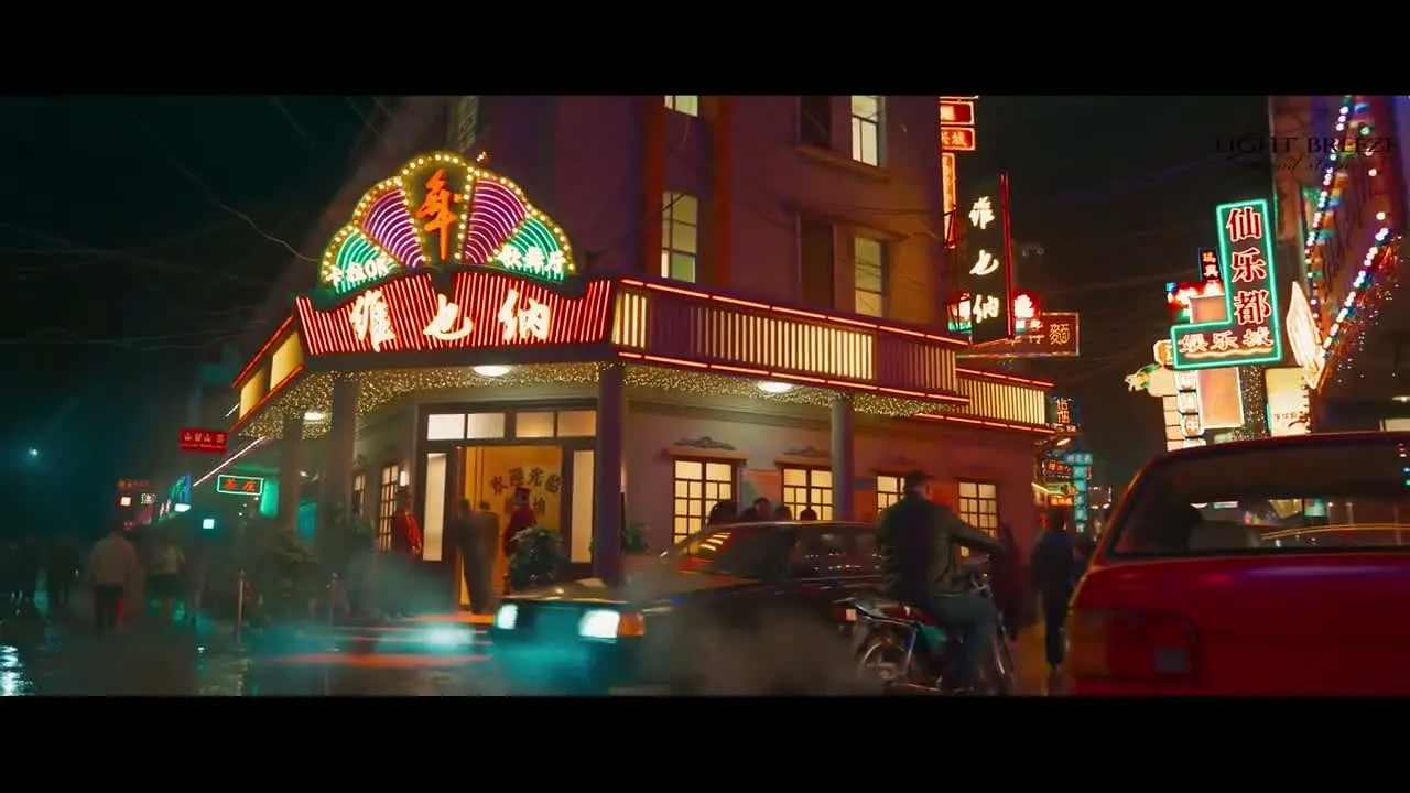 В радиусе 800 метров 3 серия