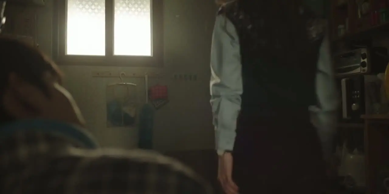 Люби меня (2025) 3 серия